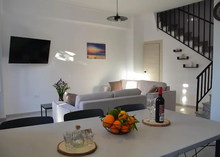 Thin Alos House Holiday home *