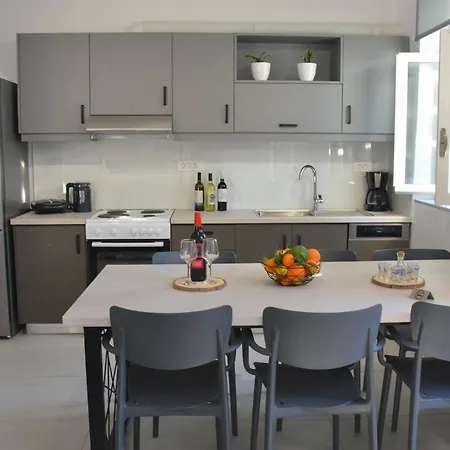 Thin Alos House Σπίτι διακοπών