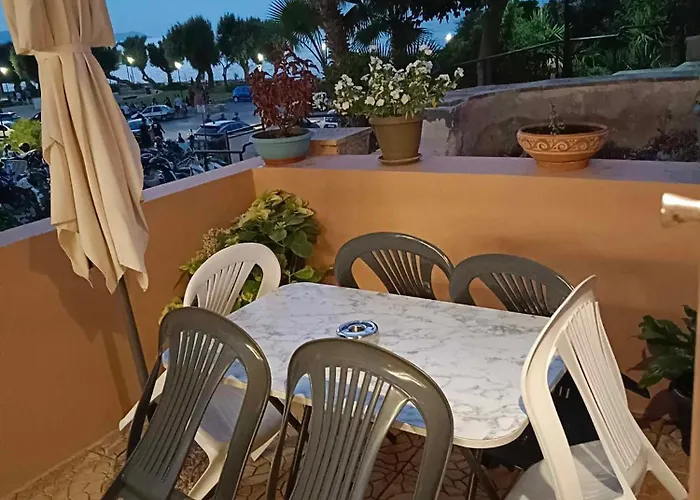 Thin Alos House * La Canea